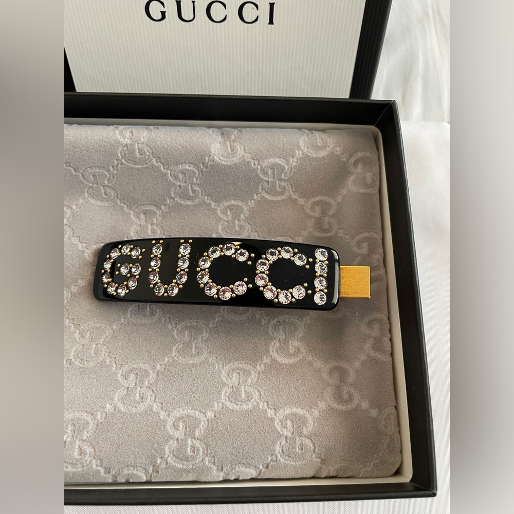 GUCCI Logo Crystal Hair Clip! Brand New! 100% Authentic!